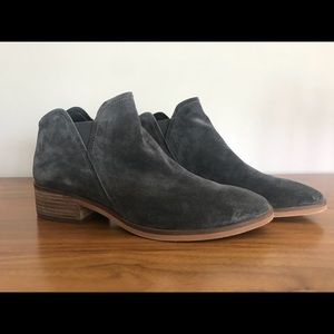 Dolce Vita Tay booties